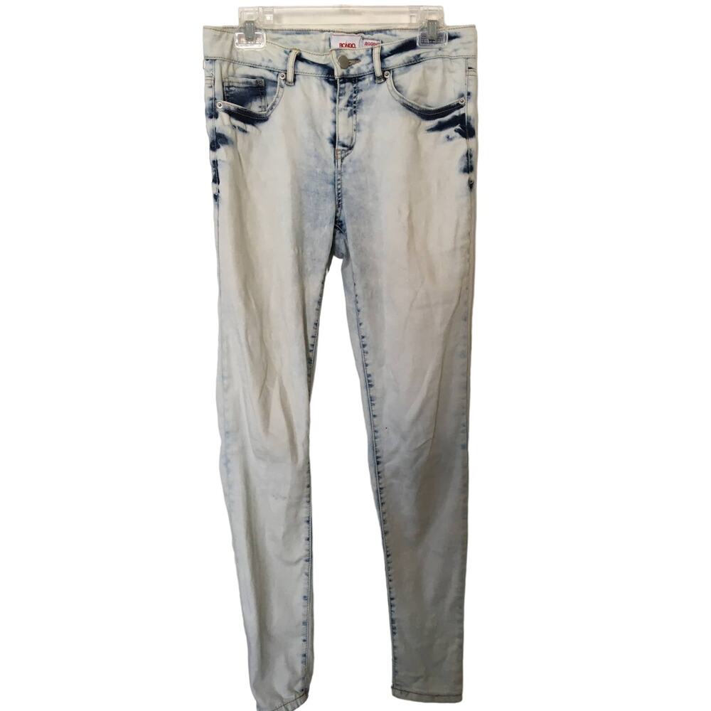 Bongo Size 10 Acid Wash Jeans With Several Little Stains
